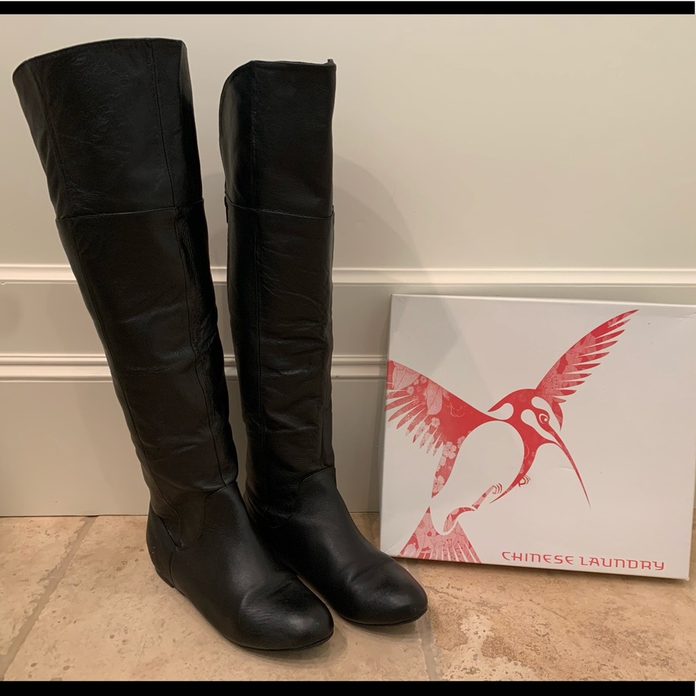 CHINESE LAUNDRY Z-Turn it Up Boot, Size 8-1/2